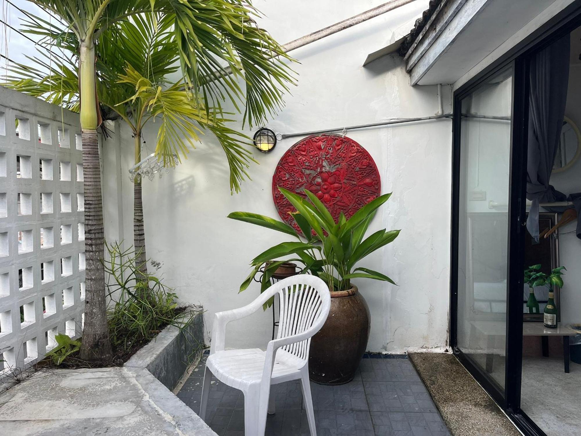 Apartmán Auntie & Niece Phuket Ban Sam Kong Exteriér fotografie